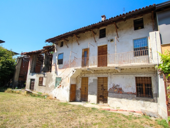Terreno edificabile di 1.050 mq in vendita a Novara, Veveri – foto 1