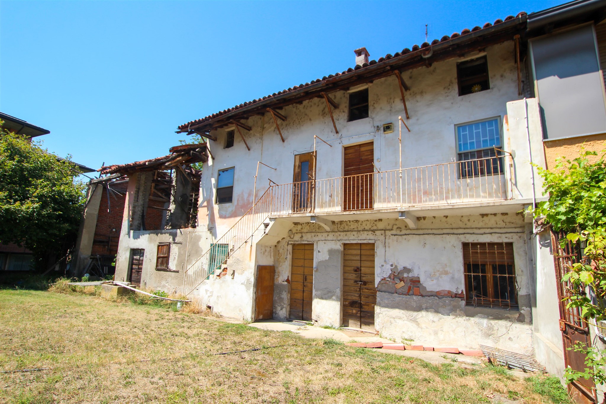 Terreno edificabile di 1.050 mq in vendita a Novara, Veveri – foto 1