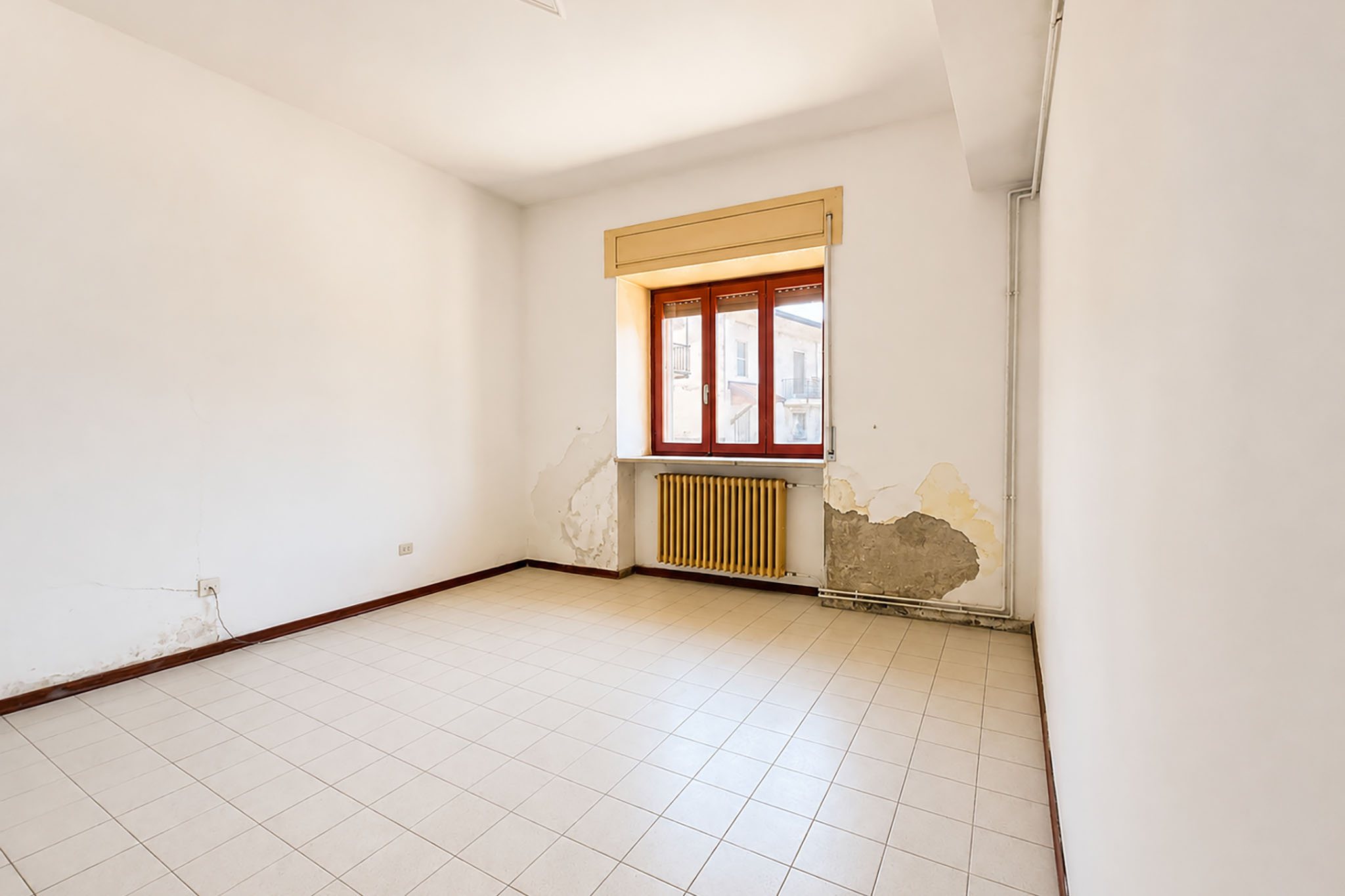 Appartamenti indipendenti con box e aree verdi in vendita a Momo – foto 2