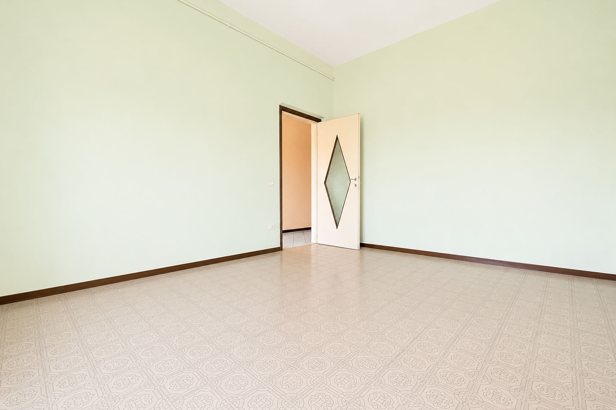 Appartamenti indipendenti con box e aree verdi in vendita a Momo – foto 13