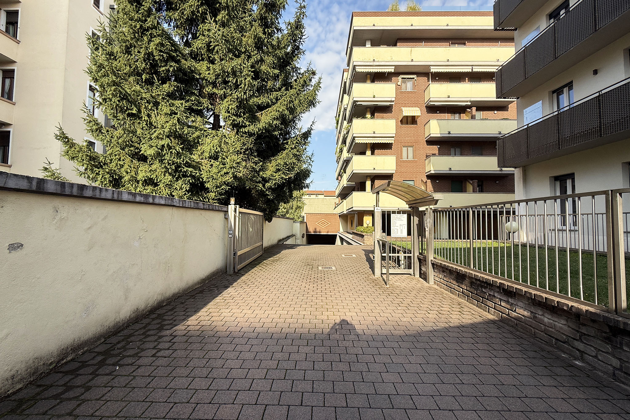 Box auto in zona centro in vendita a Novara, Centro – foto 16
