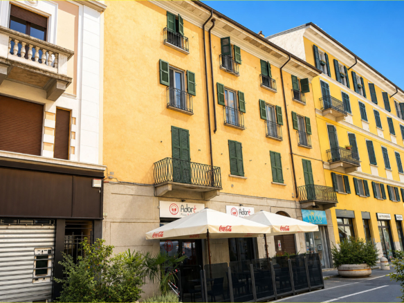 Ampio 2 locali arredato in vendita a Novara, Centro storico – foto 1