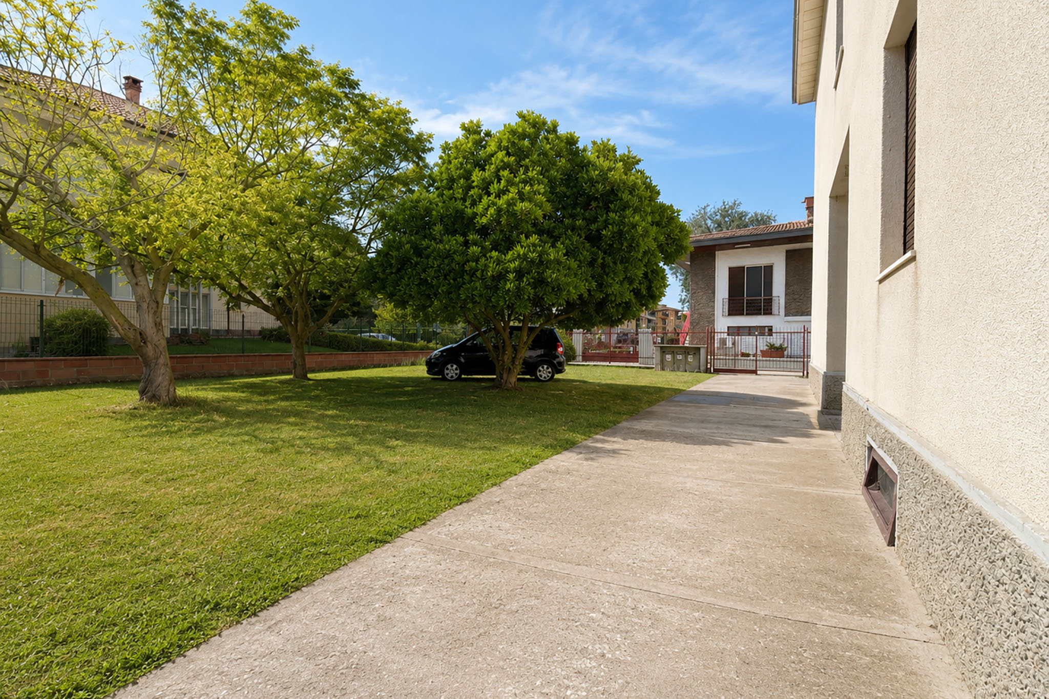 v0997-32-giard03-copia Villa bifamiliare con giardino in vendita a Novara, Veveri – foto 32