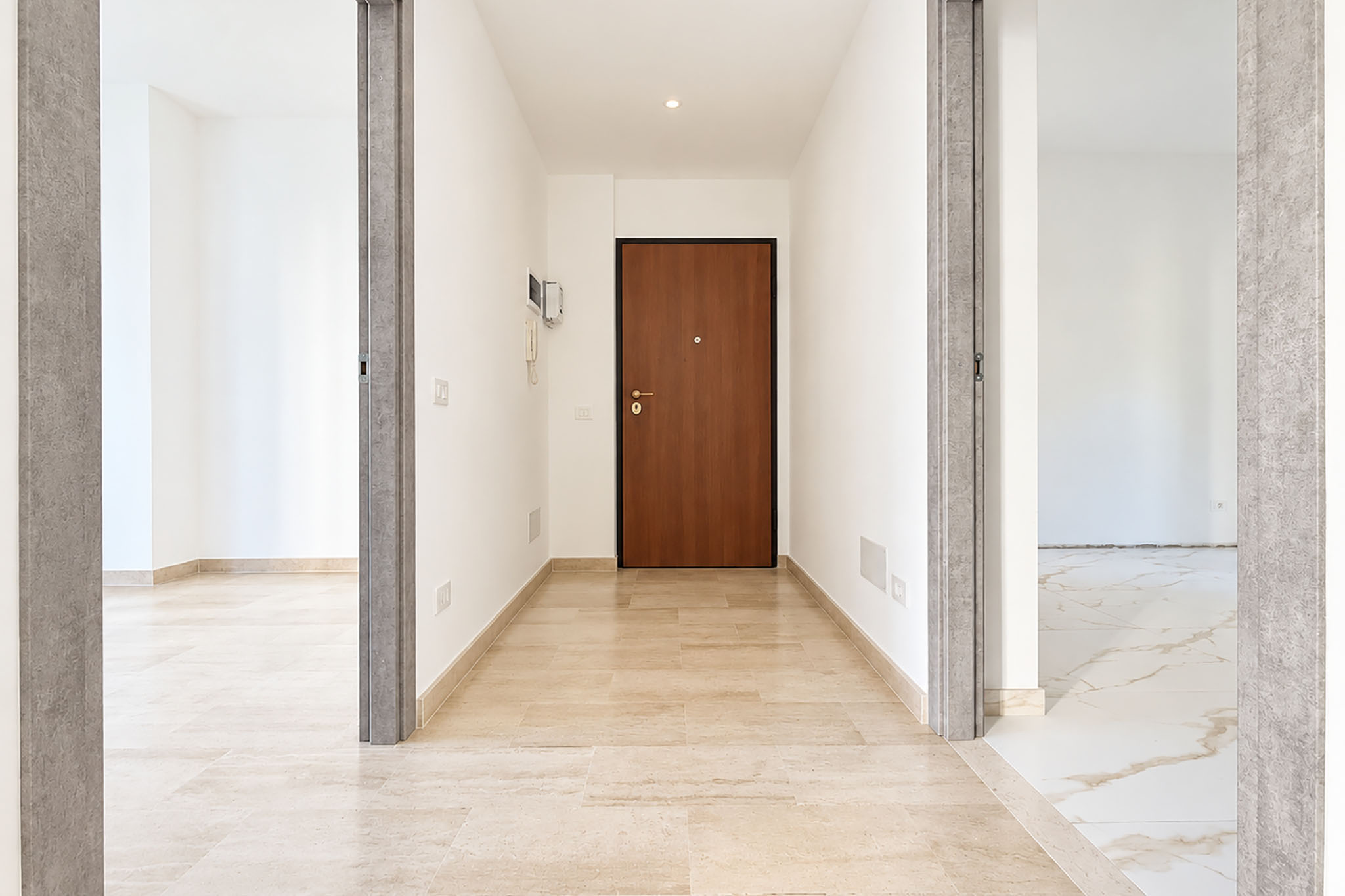 Ingresso – quadrilocale in via Brofferio 15, Novara San Rocco