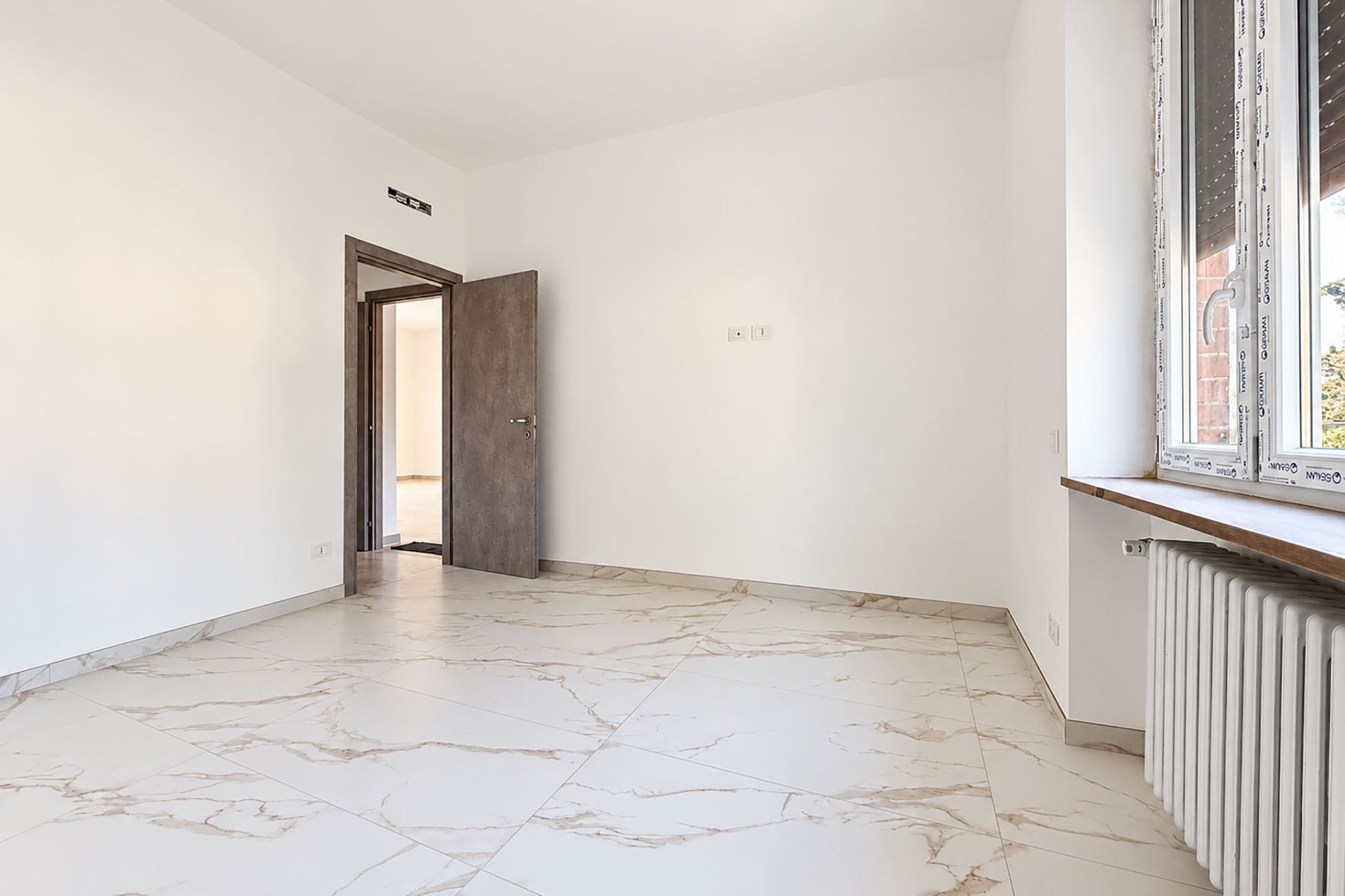 Camera matrimoniale – quadrilocale in via Brofferio 15, Novara San Rocco