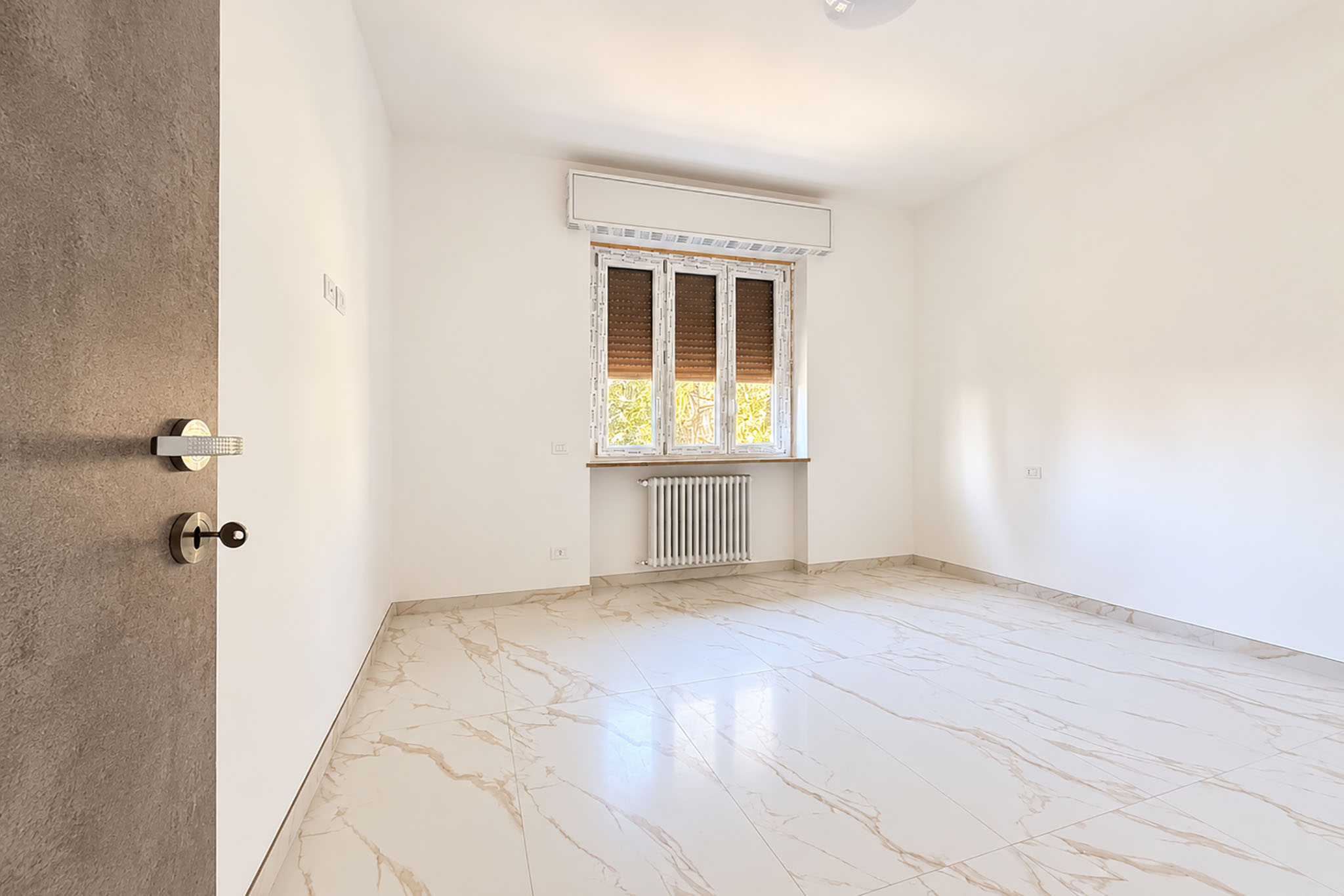Camera matrimoniale – quadrilocale in via Brofferio 15, Novara San Rocco