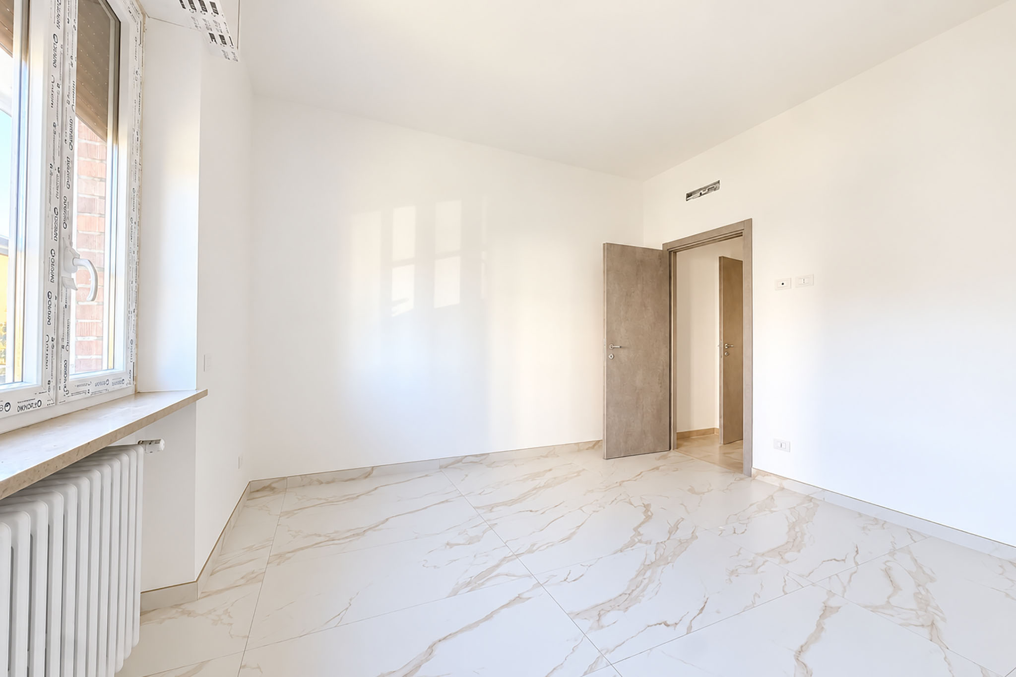 Camera matrimoniale – quadrilocale in via Brofferio 15, Novara San Rocco