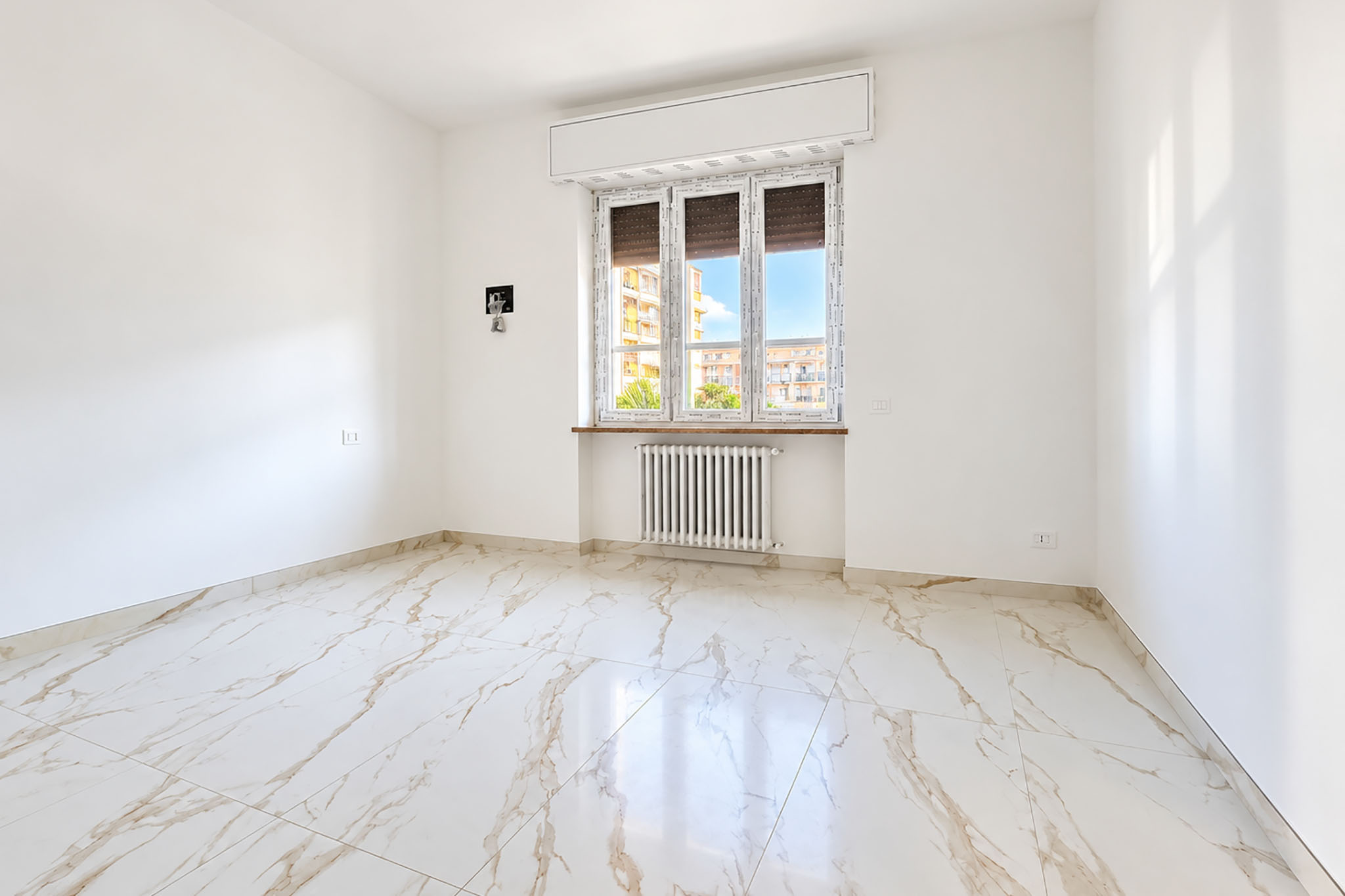 Camera matrimoniale – quadrilocale in via Brofferio 15, Novara San Rocco